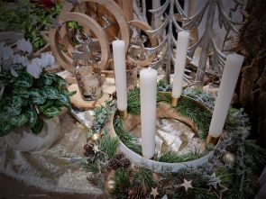 Adventszeit bei Blumen Quellenberg